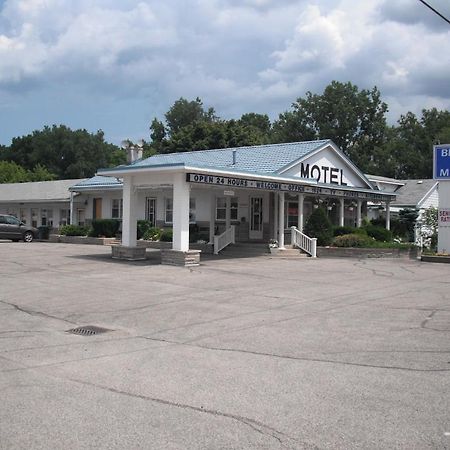 Bluewater Motel Sarnia Exterior photo